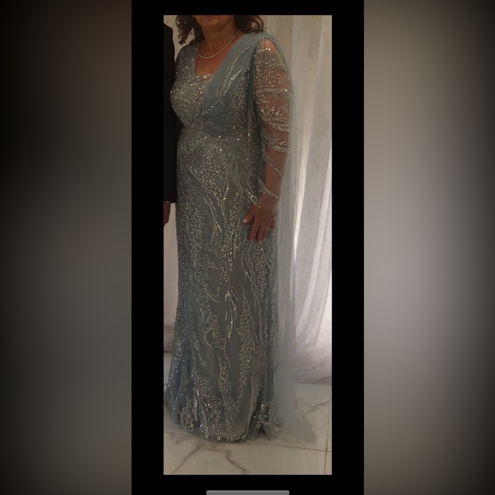 Elegant dress for mother of bride